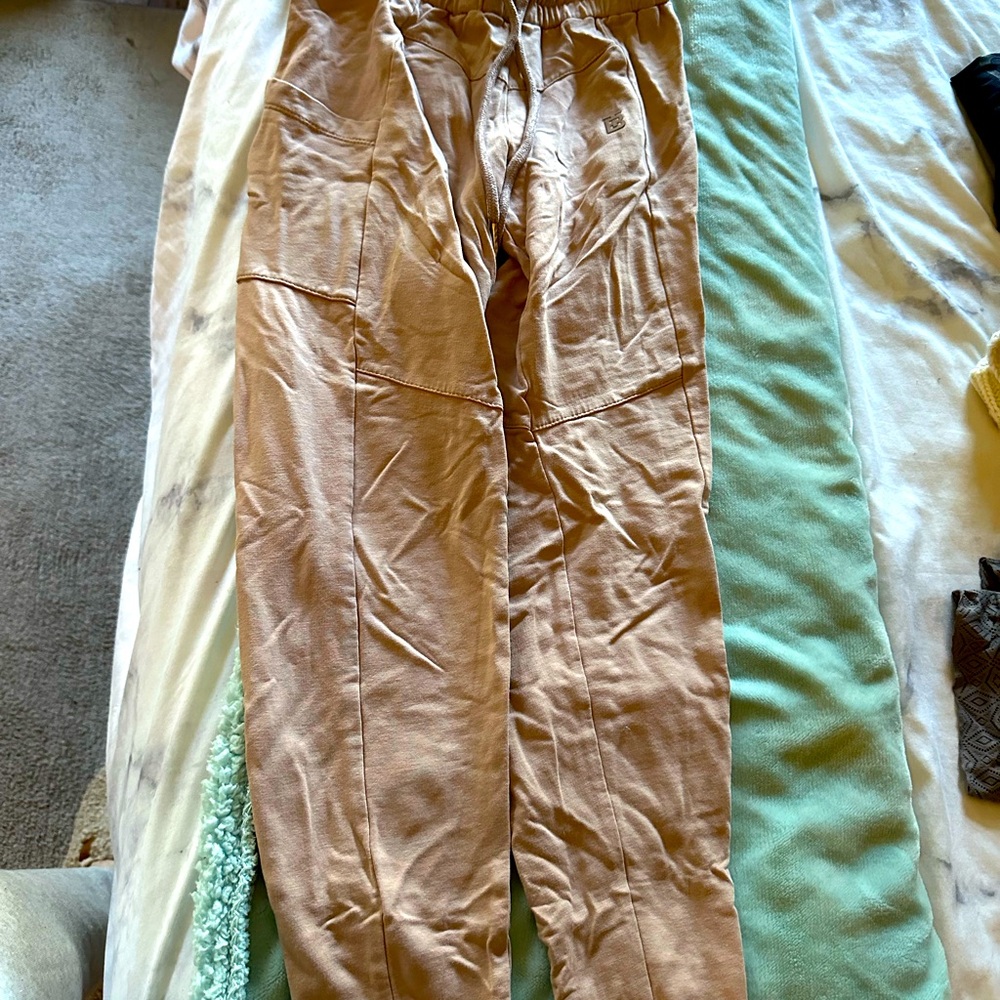 Women’s pants